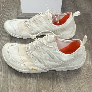 Issey Miyake x New Balance MT10O Sneakers Unisex